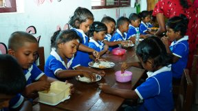 Picture: /imgresize/w288/images/blog-files/754/photo-for-curry-evening-flyer.jpg