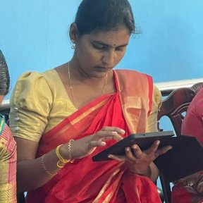 GIVE THE GIFT OF DIGITAL TOOLS