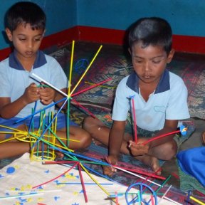 Building and making in Kannakudah, Sri Lanka